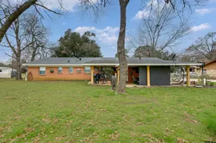 308 Shamrock Dr, Palestine, TX 75803 - Photo 25