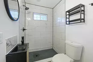 1804 W 24th St, Tyler, TX 75702 - Photo 9