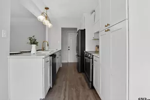 17042 Mary Martin Dr, Flint, TX 75762 - Photo 13