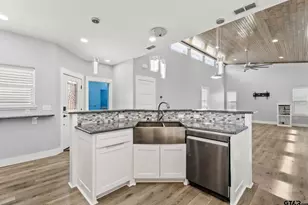 2800 Cr 2330, Mineola, TX 75773 - Photo 7