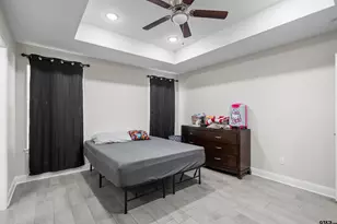 1126 E Oakwood St, Tyler, TX 75702 - Photo 11