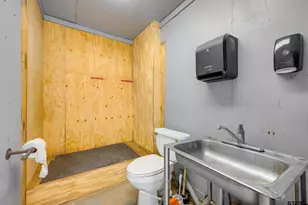 10203 C R 135, Flint, TX 75762 - Photo 31