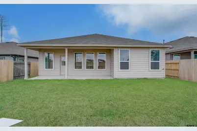 10100 Oakland Hills Dr, Cleveland, TX 77327 - Photo 5