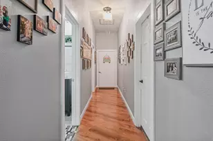 21850 S Shore Dr, Chandler, TX 75758 - Photo 17