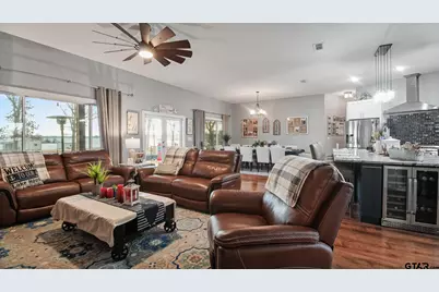 21850 South Shore Drive, Chandler, TX 75758 - Photo 13