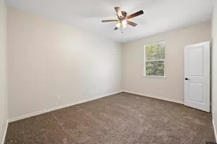 9710 W Lakeshore Dr, Tyler, TX 75709 - Photo 17