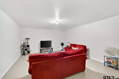 2375 County Road 3282, Buffalo, TX 75831 - Photo 21