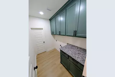 910 Duckenfield Ave, Tyler, TX 75701 - Photo 11