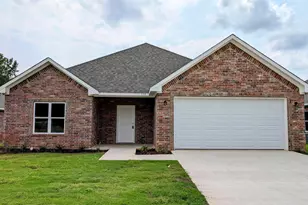 112 Cayden Cir, Whitehouse, TX 75791 - Photo 1