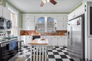 308 S Montgomery, Gilmer, TX 75645 - Photo 23