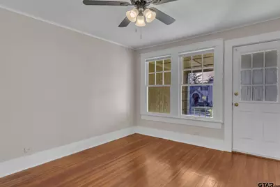 1014 S College Ave, Tyler, TX 75701 - Photo 3