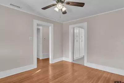 1014 S College Ave, Tyler, TX 75701 - Photo 5