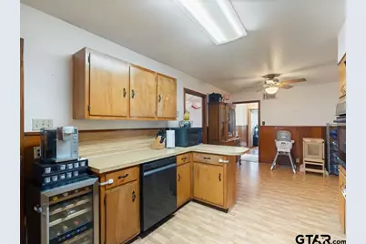 508 Helena St, Winnsboro, TX 75494 - Photo 23