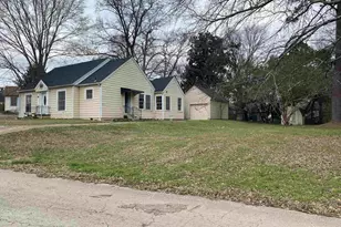 309 E Park, Overton, TX 75684 - Photo 7