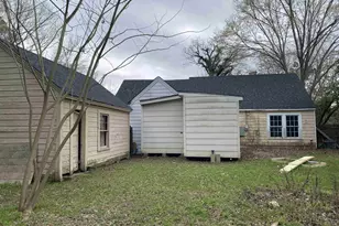 309 E Park, Overton, TX 75684 - Photo 7