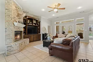 16687 Meadow Crest, Lindale, TX 75771 - Photo 9