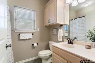 16687 Meadow Crest, Lindale, TX 75771 - Photo 25