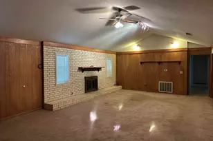 957 W Fm 23, Rusk, TX 75785 - Photo 15