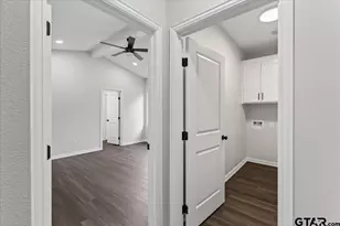 117 Bexar, Mabank, TX 75147 - Photo 11