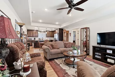 135 Brenlind Ln, Mineola, TX 75773 - Photo 9