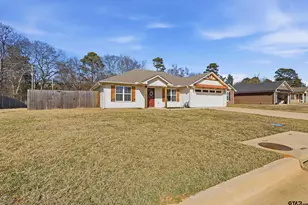 135 Brenlind Ln, Mineola, TX 75773 - Photo 3