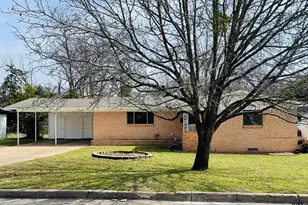 3210 S Donnybrook Ave, Tyler, TX 75701 - Photo 1