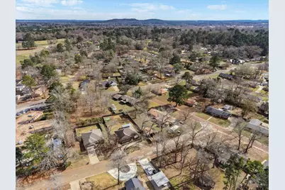 1703 Azalea St, Gilmer, TX 75644 - Photo 3