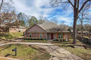 1703 Azalea St, Gilmer, TX 75644 - Photo 11