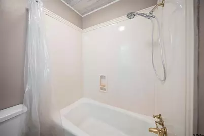 4728 Downing, Tyler, TX 75703 - Photo 33