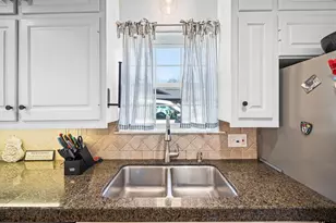 4728 Downing, Tyler, TX 75703 - Photo 13