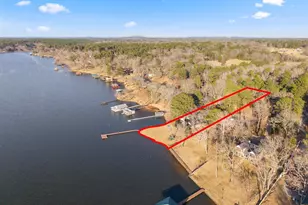 1805 E Lake Dr, Gladewater, TX 75647 - Photo 23