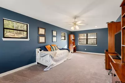 1805 E Lake Dr, Gladewater, TX 75647 - Photo 17