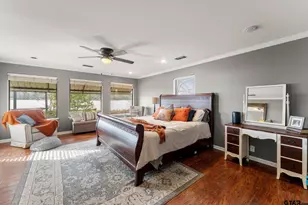 1805 E Lake Dr, Gladewater, TX 75647 - Photo 11