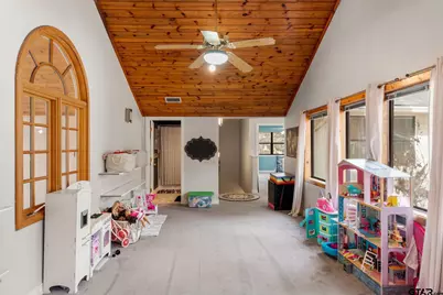 1805 E Lake Dr, Gladewater, TX 75647 - Photo 19