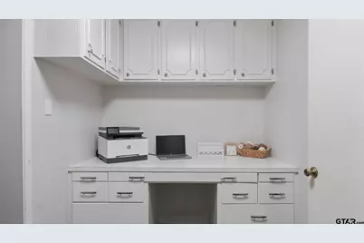 2829 Yorktown Drive, Tyler, TX 75701 - Photo 33