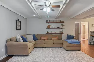 2829 Yorktown Dr, Tyler, TX 75701 - Photo 9