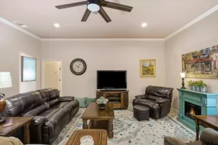 371 Meadow View Path, Holly Lake Ranch, TX 75765 - Photo 17