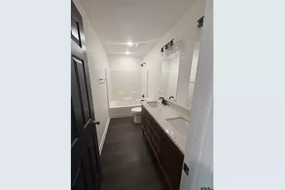 206 Landers St, Mineola, TX 75773 - Photo 13