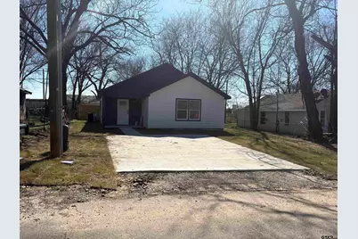 206 Landers St, Mineola, TX 75773 - Photo 1