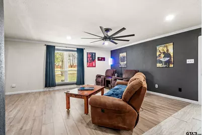 310 Windridge, Palestine, TX 75801 - Photo 13