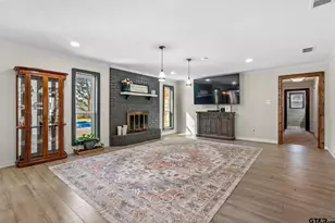 310 Windridge, Palestine, TX 75801 - Photo 7