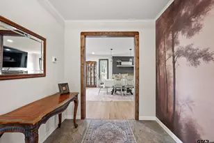 310 Windridge, Palestine, TX 75801 - Photo 3