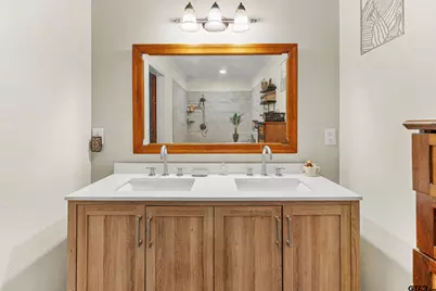 1302 W Sabine, Carthage, TX 75633 - Photo 17