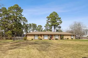 1302 W Sabine, Carthage, TX 75633 - Photo 3