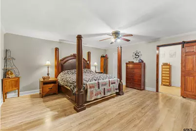 1302 W Sabine, Carthage, TX 75633 - Photo 15