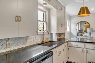 606 W Dobbs, Tyler, TX 75701 - Photo 11