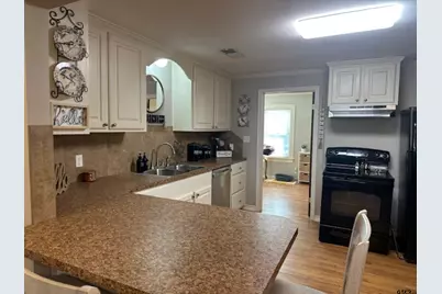 601 Mell Ave, Gilmer, TX 75644 - Photo 13