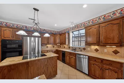 504 Hyde Park Dr, Tyler, TX 75701 - Photo 7