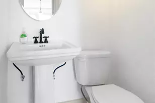 401 W 4th St, Tyler, TX 75701 - Photo 9