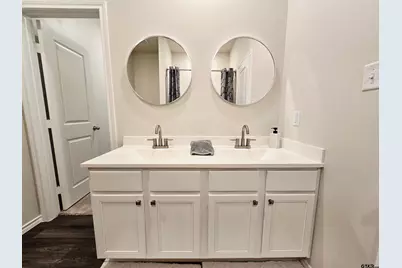 1103 Park Meadows Dr., Whitehouse, TX 75791 - Photo 17